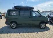 Volkswagen Transporter Kombi 2,5 l 75 kw