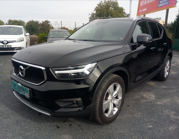 Volvo XC40 1
