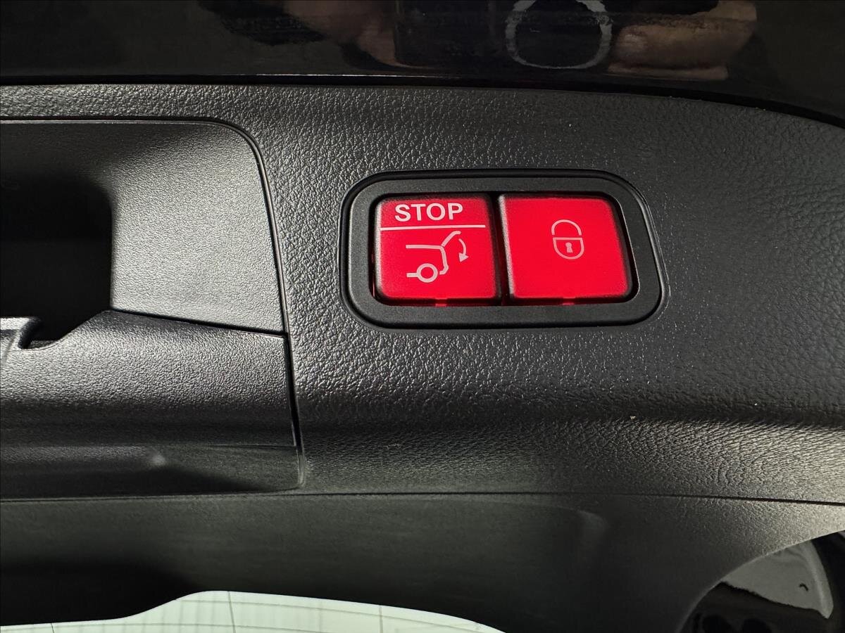 Mercedes-Benz GLA SUV / Terénní 2,0 l 110 kw