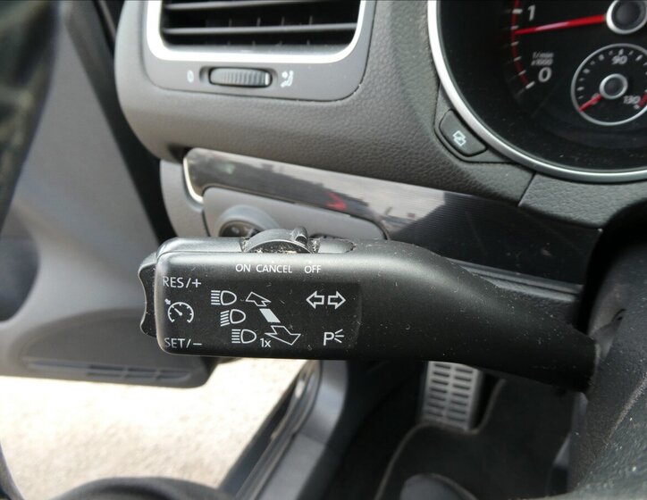 Volkswagen Golf Hatchback 2,0 l 125 kw