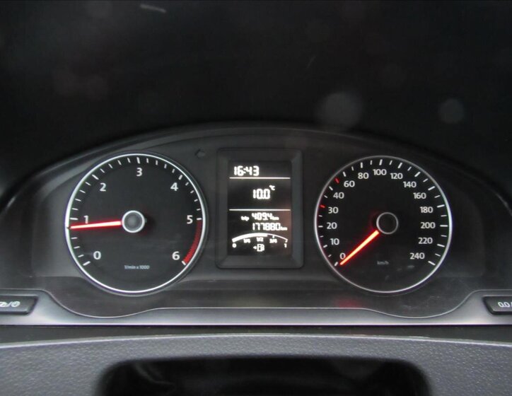 Volkswagen Transporter 11