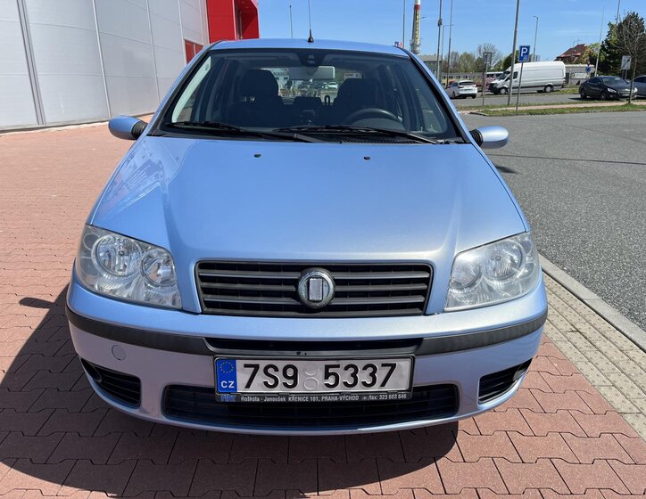 Fiat Punto Hatchback 1,4 l 70 kw