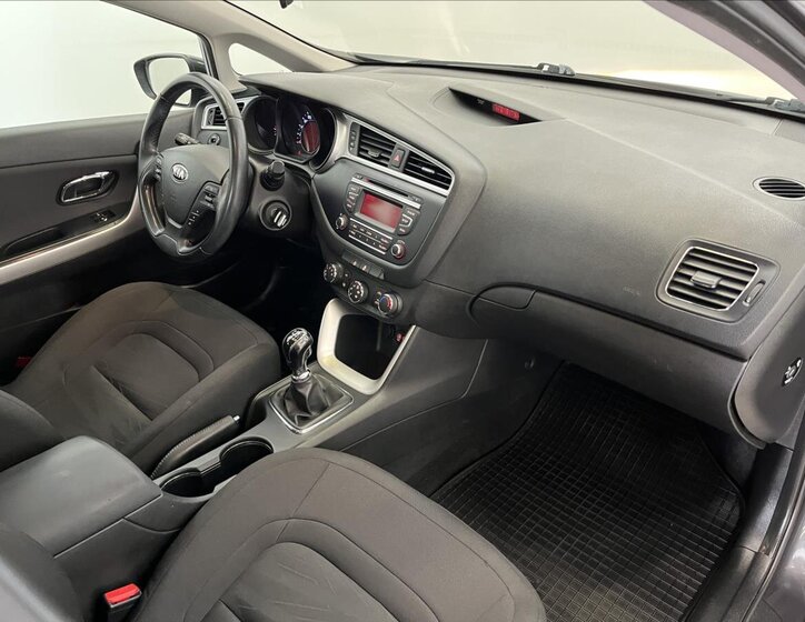 KIA Ceed 16