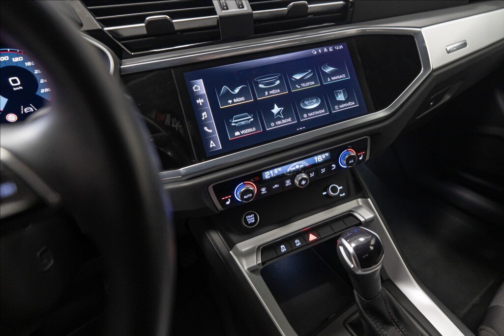 Audi Q3 SUV / Terénní 1,5 l 110 kw