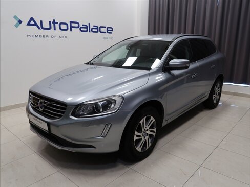 Volvo XC60 SUV 2,4 l 158 kw
