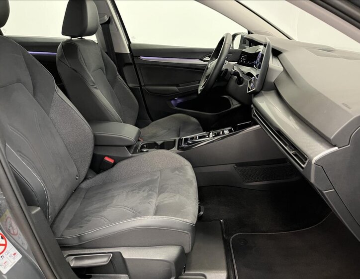 Volkswagen Golf Kombi 1,5 l 110 kw