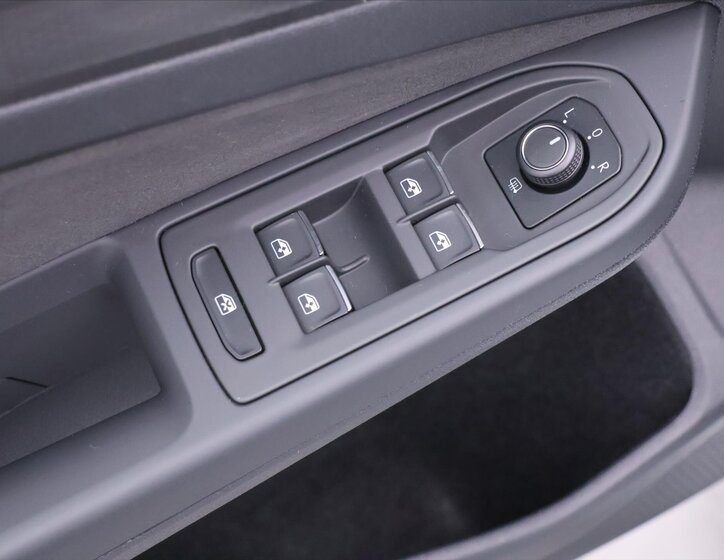 Volkswagen Golf Hatchback 2,0 l 180 kw