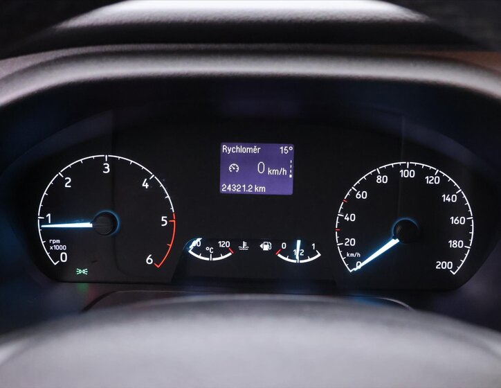 Ford Transit Custom Skříň 2,0 l 77 kw