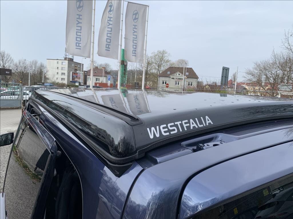 Mercedes-Benz Ostatní Ostatní 2,0 l 174 kw