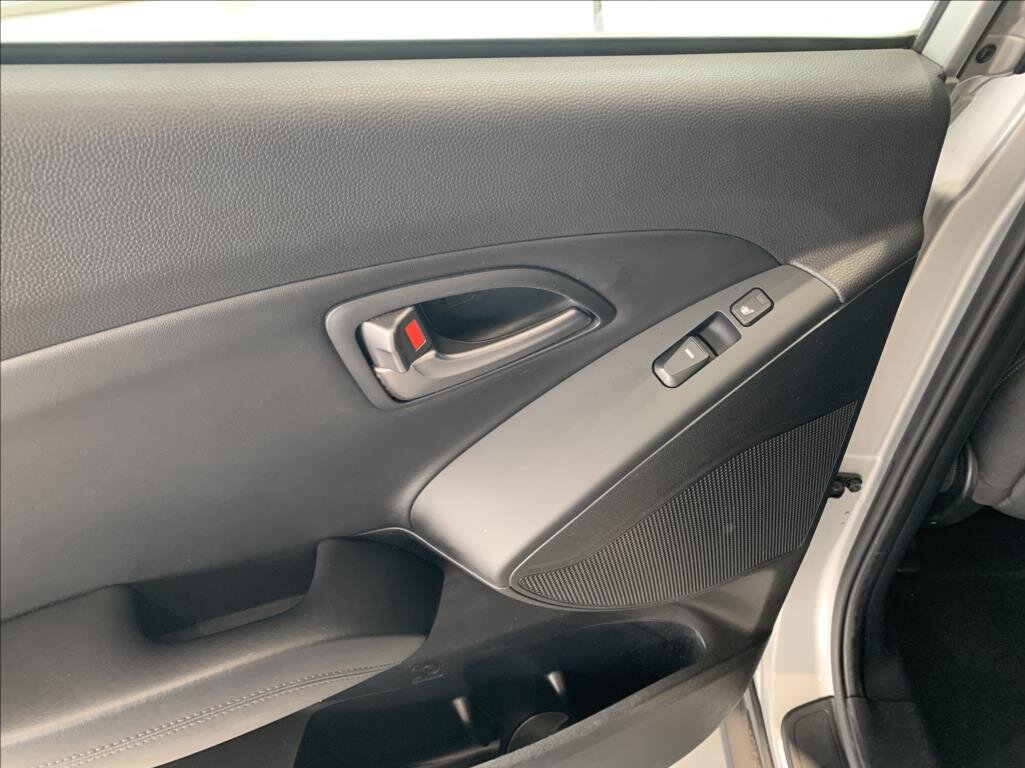 Hyundai ix35 SUV / Terénní 1,6 l 99 kw