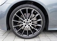 Mercedes-Benz Třídy E 13