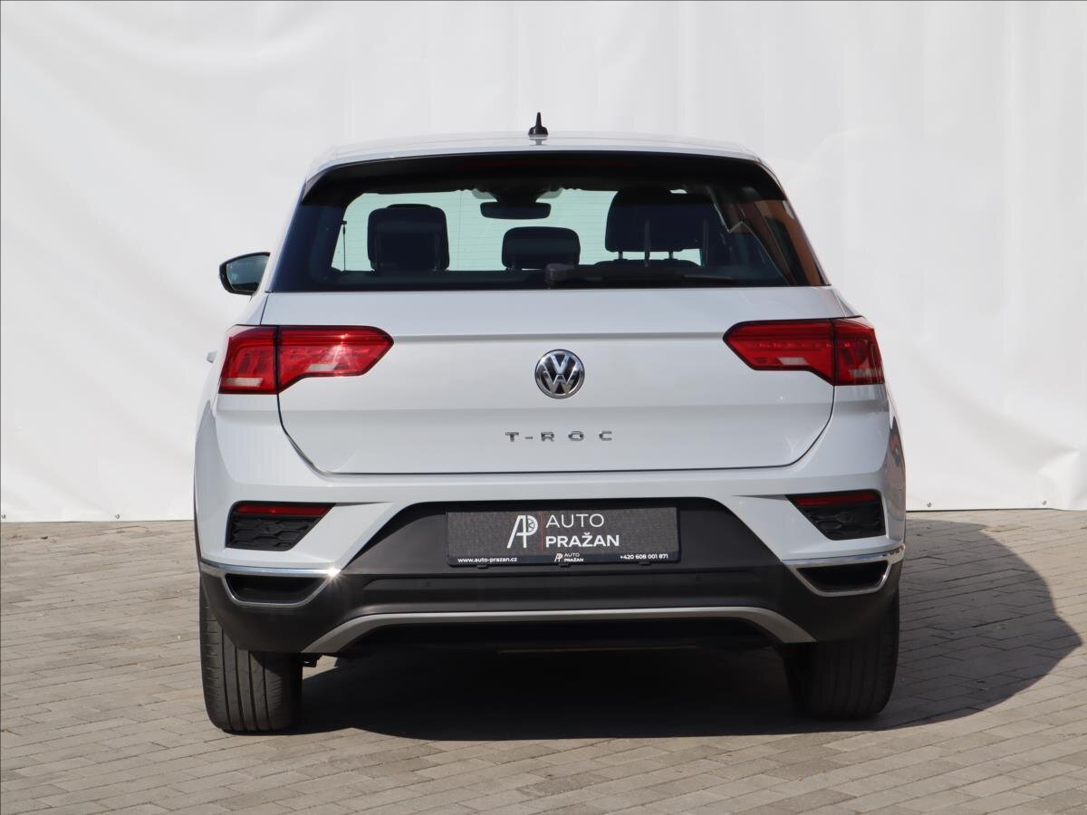 Volkswagen T-Roc CUV / Crossover 1,6 l 85 kw