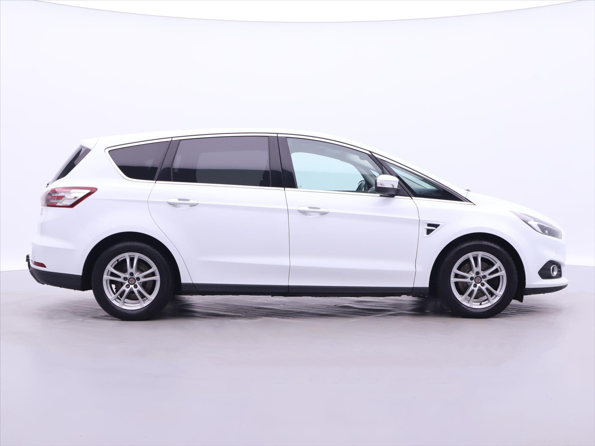 Ford S-MAX MPV 2,0 l 132 kw