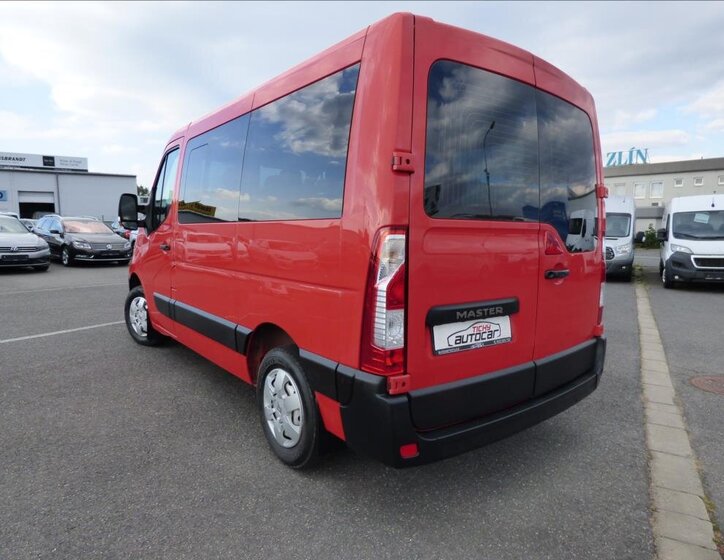 Renault Master Ostatní 2,3 l 107 kw