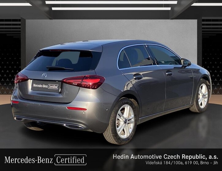 Mercedes-Benz Třídy A Hatchback 1,3 l 120 kw