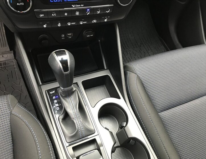 Hyundai Tucson CUV 1,7 l 104 kw