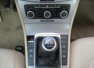 Volkswagen Passat 11