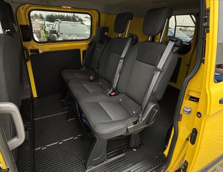 Ford Transit Custom 14
