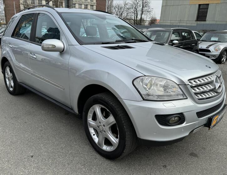 Mercedes-Benz Třídy M 15