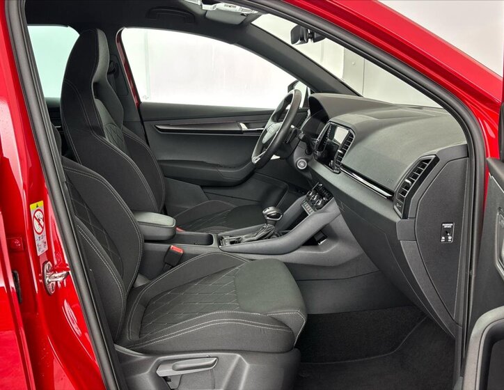 Škoda Karoq SUV / Terénní 1,5 l 110 kw