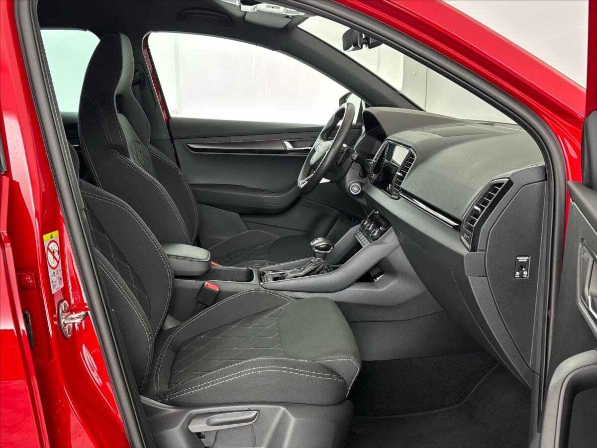 Škoda Karoq SUV / Terénní 1,5 l 110 kw