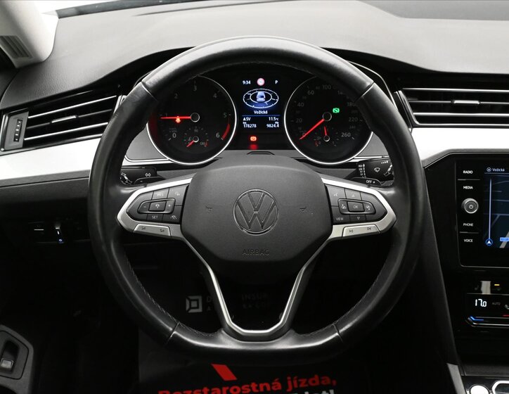 Volkswagen Passat 17