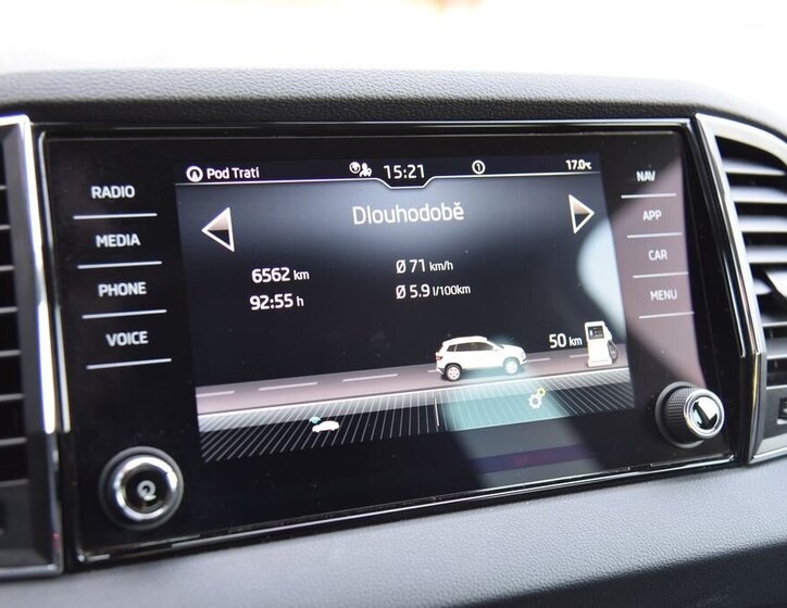 Škoda Karoq SUV / Terénní 2,0 l 85 kw