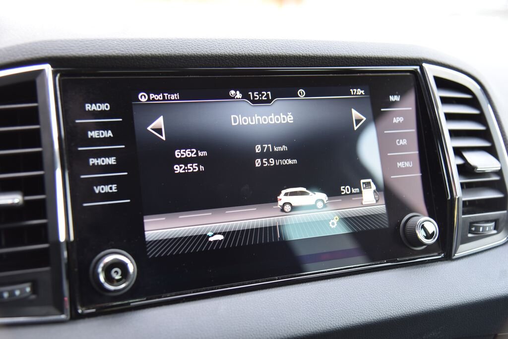 Škoda Karoq SUV / Terénní 2,0 l 85 kw