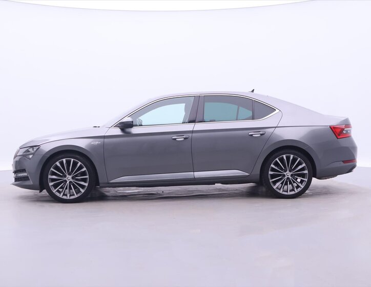 Škoda Superb Sedan / Limuzína 2,0 l 147 kw