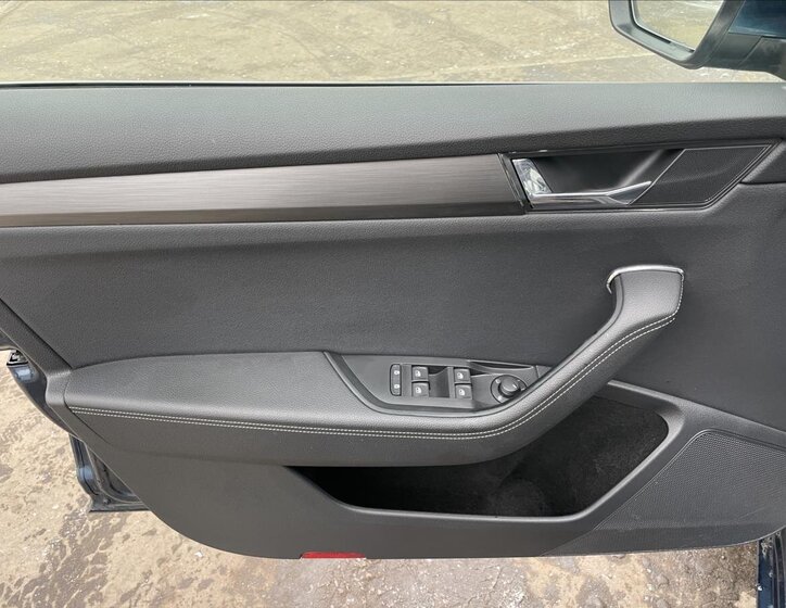 Škoda Superb Kombi 2,0 l 110 kw