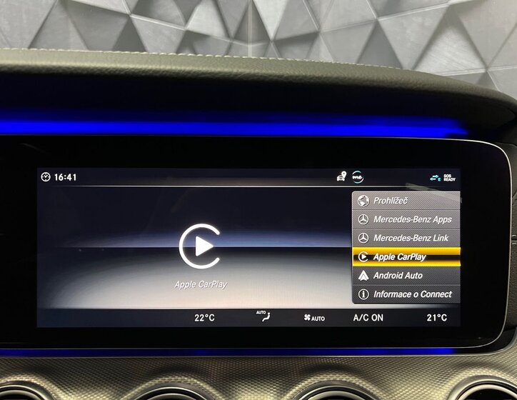 Mercedes-Benz Třídy E 21