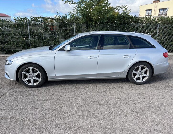 Audi A4 Kombi 2,0 l 88 kw