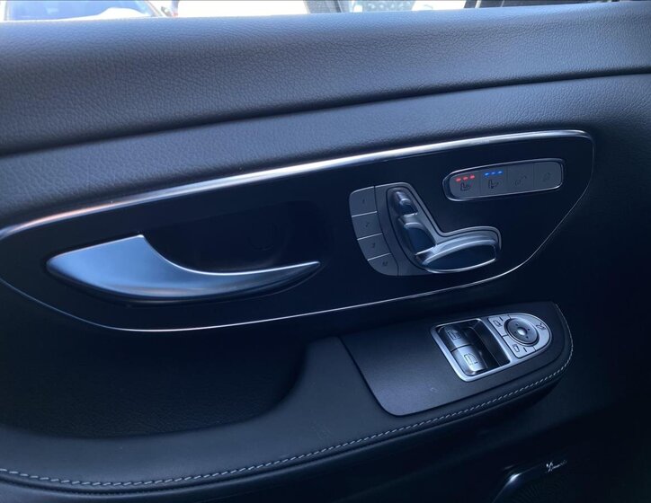 Mercedes-Benz Třídy V Ostatní 2,0 l 195 kw