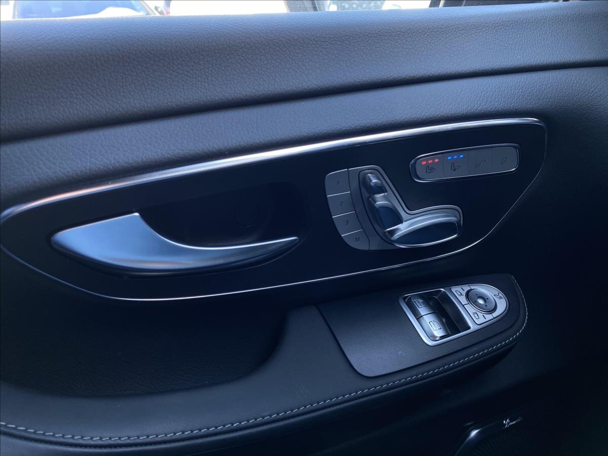 Mercedes-Benz Třídy V Ostatní 2,0 l 195 kw