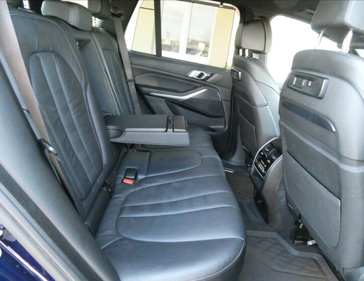 BMW X5 SUV / Terénní 3,0 l 195 kw