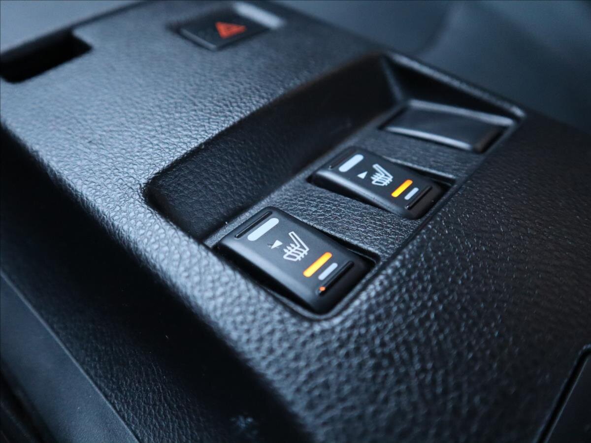 Nissan 350 Z Kupé 3,5 l 206 kw