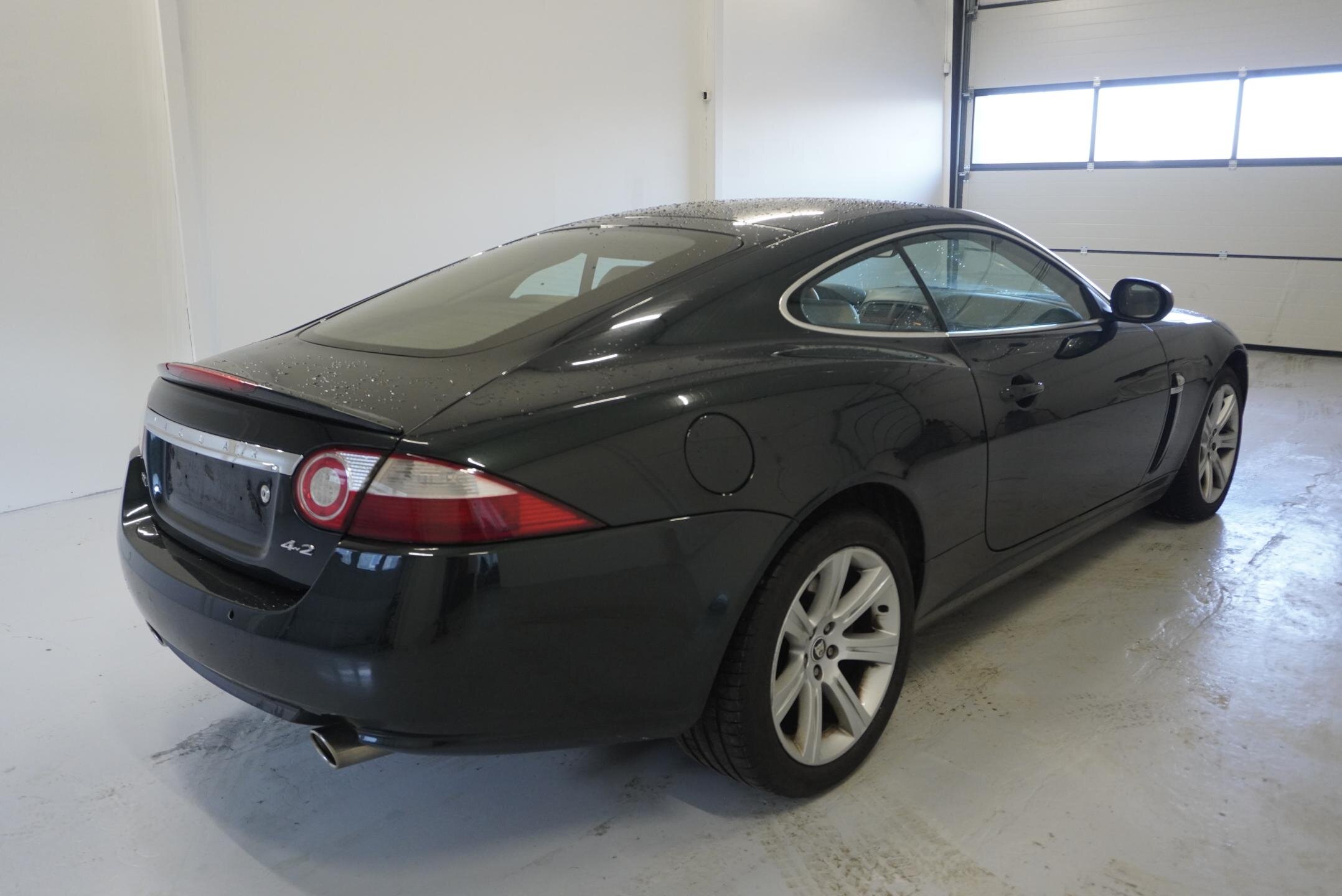 Jaguar XK8 Ostatní 4,2 l 219 kw