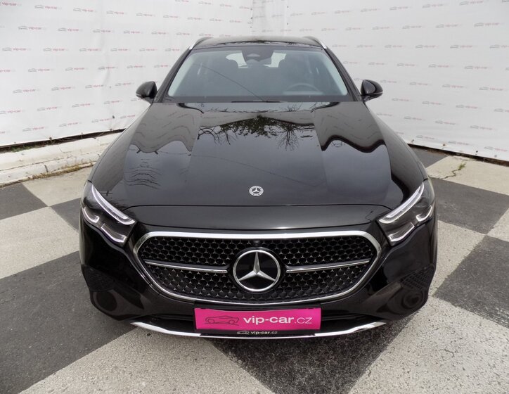 Mercedes-Benz Třídy E 4