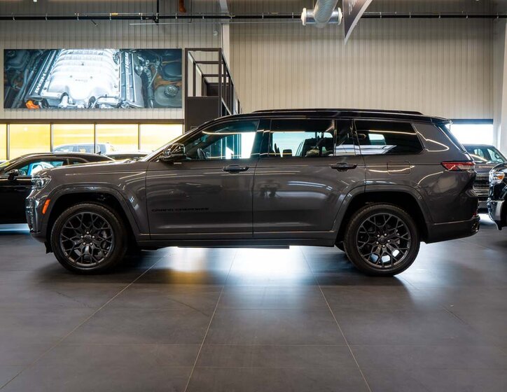 Jeep Grand Cherokee 2