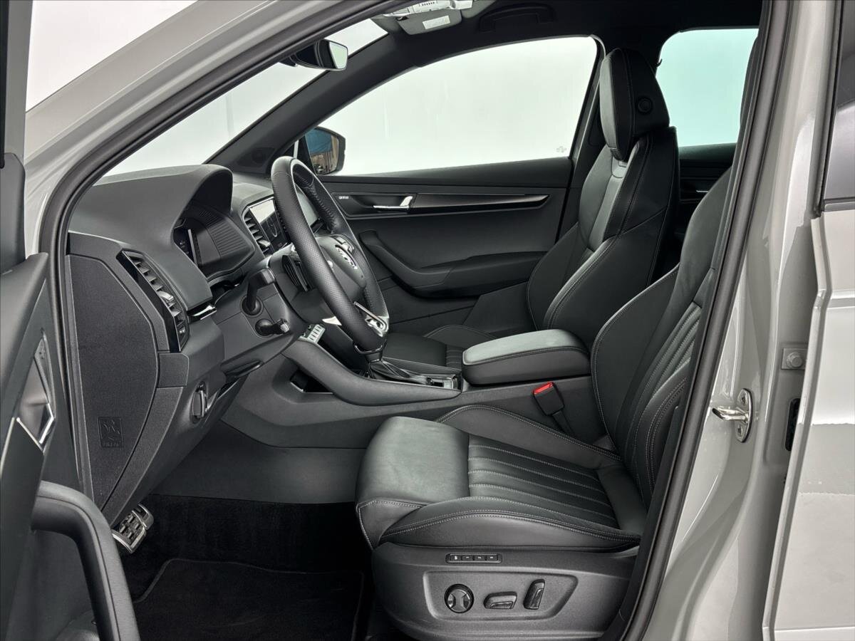 Škoda Karoq SUV / Terénní 1,5 l 110 kw