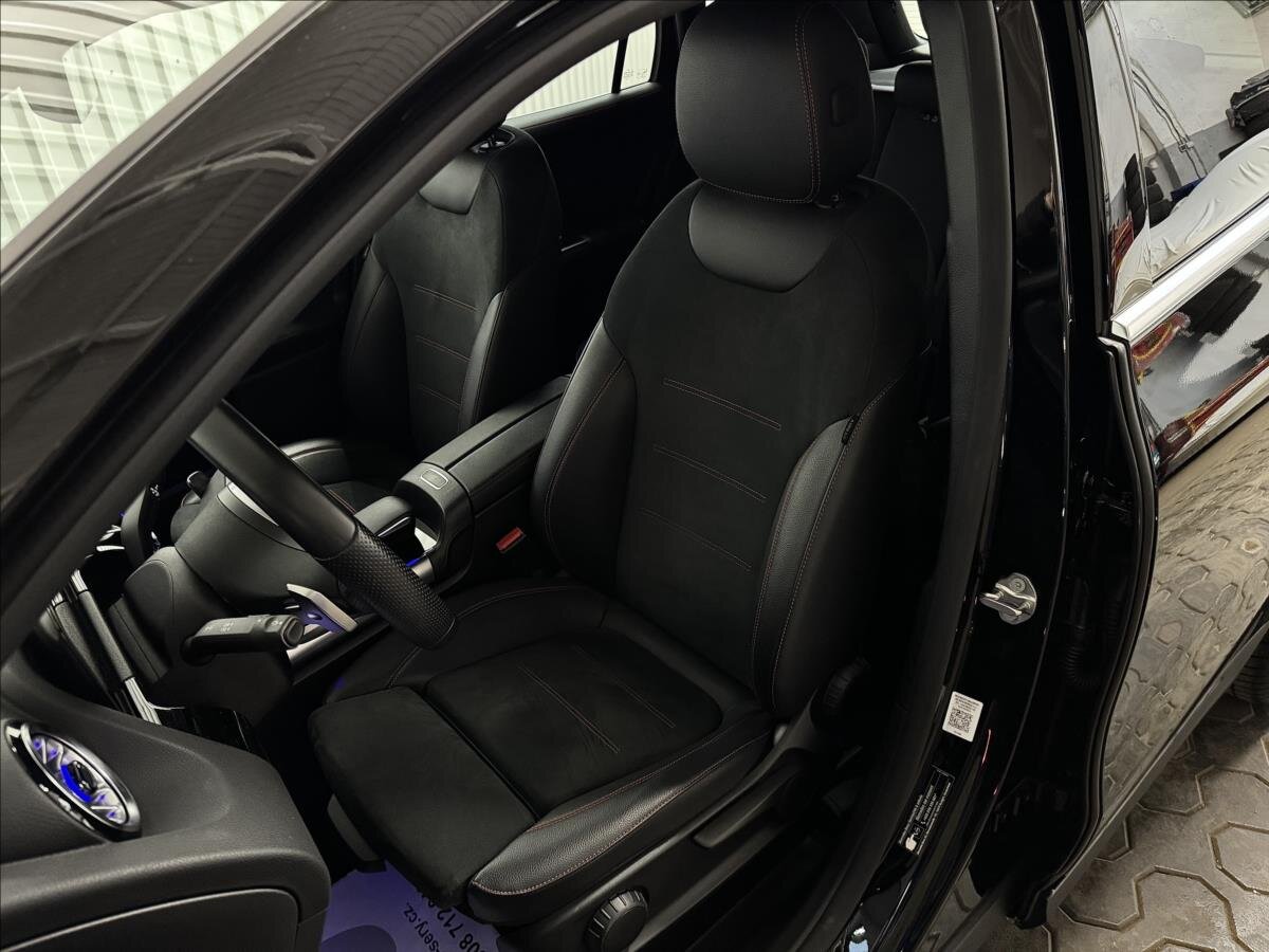 Mercedes-Benz GLA SUV / Terénní 2,0 l 110 kw