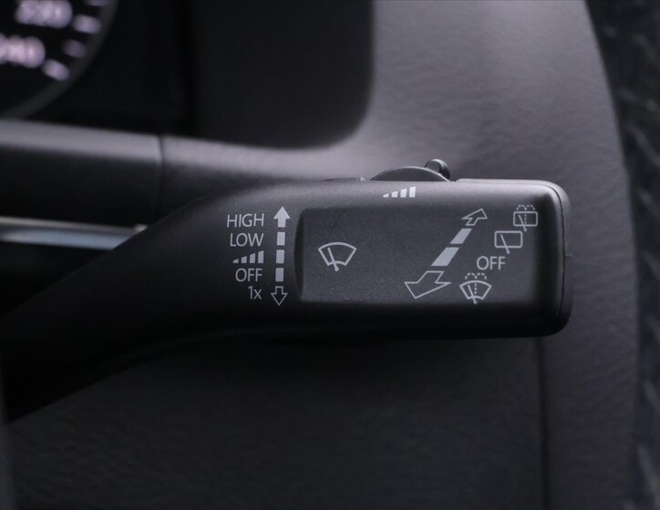 Volkswagen Touran 19