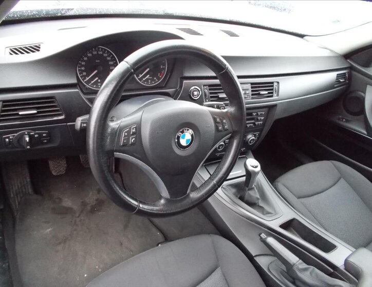 BMW Řada 3 21