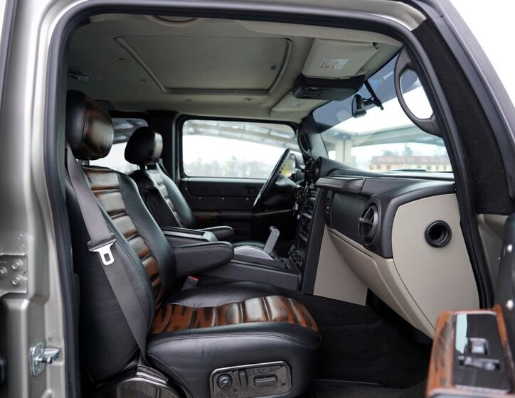 Hummer H2 SUV 6,0 l 232 kw