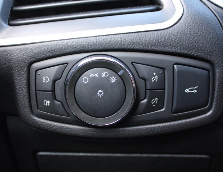 Ford Edge SUV 2,0 l 154 kw