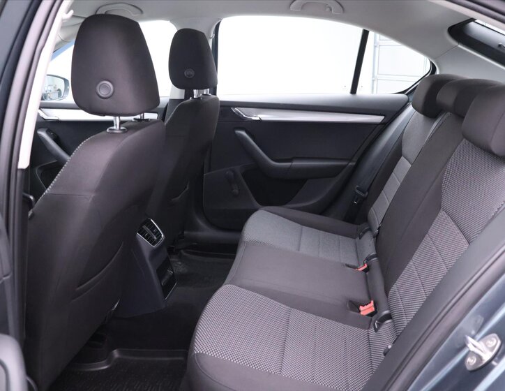 Škoda Octavia Liftback 1,6 l 77 kw