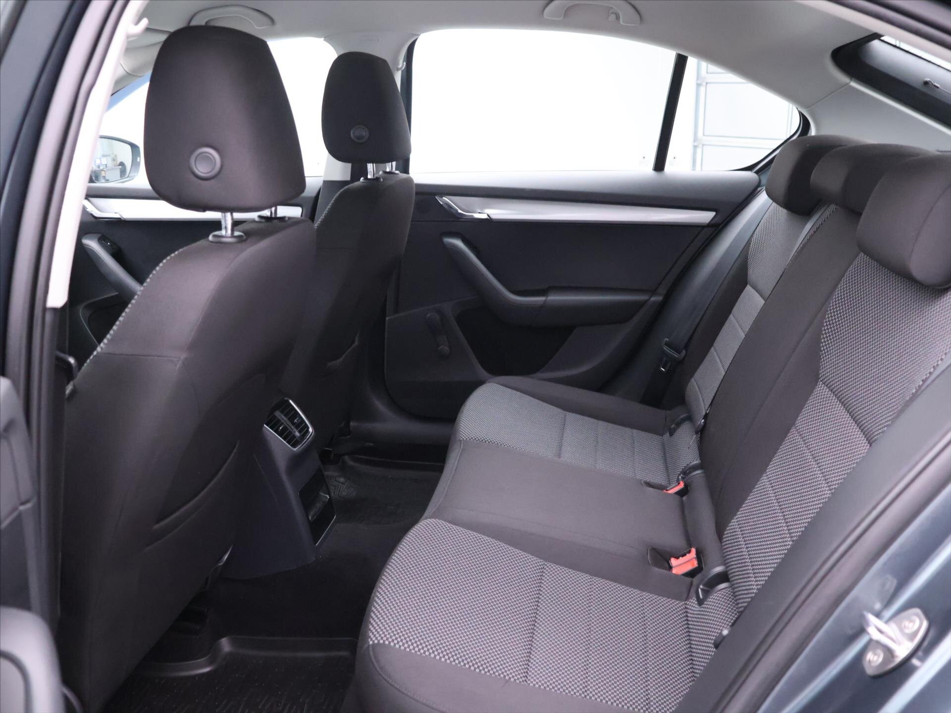 Škoda Octavia Liftback 1,6 l 77 kw