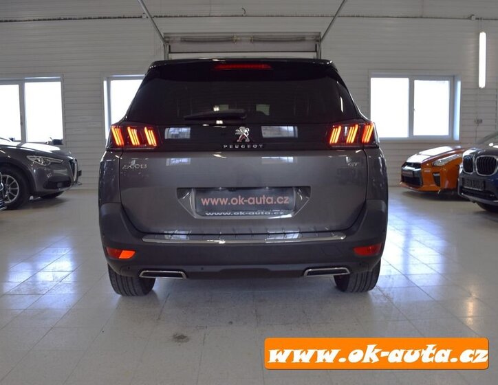 Peugeot 5008 MPV 1,5 l 96 kw