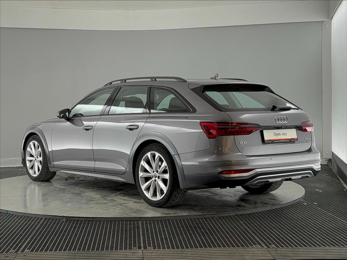 Audi A6 Allroad Kombi 3,0 l 253 kw