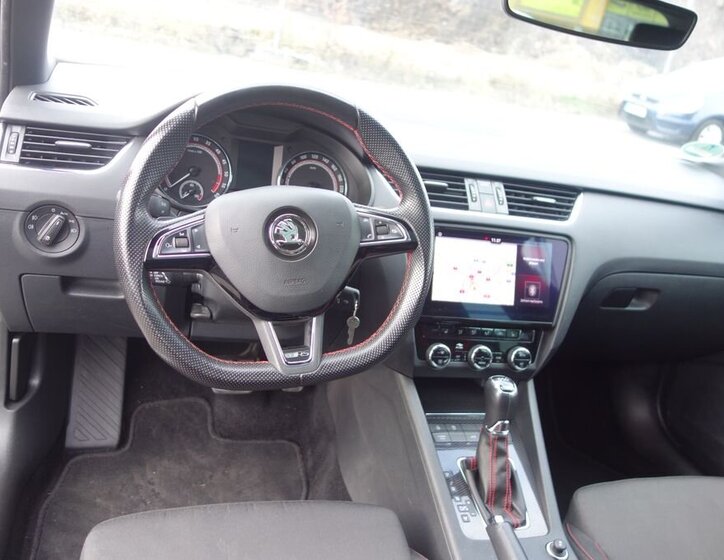 Škoda Octavia 23
